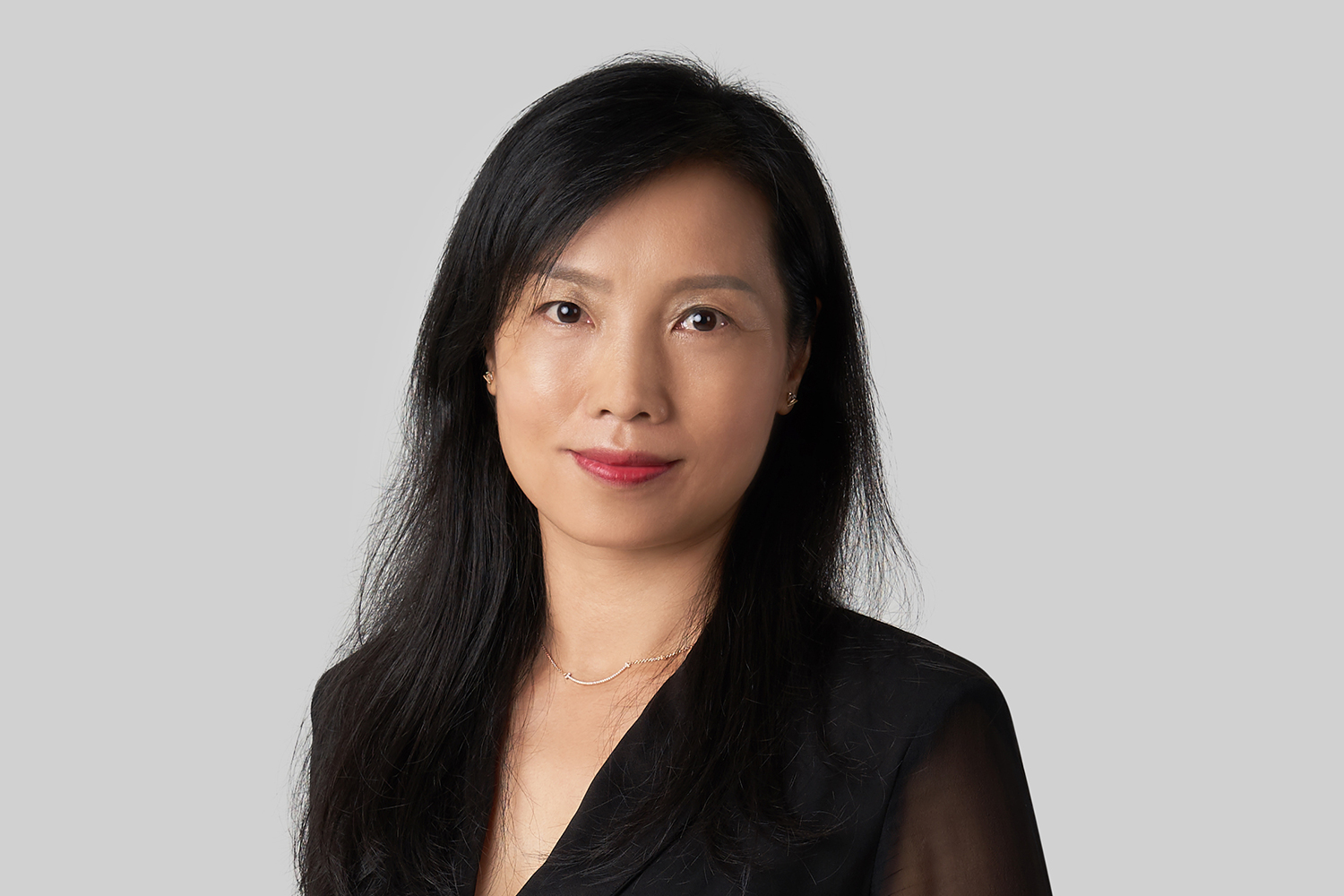 Headshot of Mei Luo