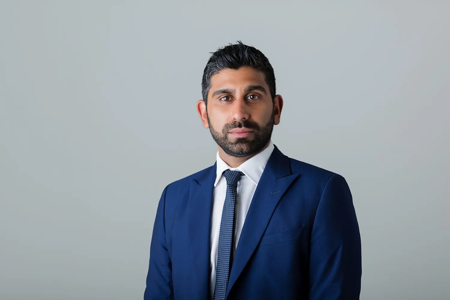 Headshot Dominic Athwal